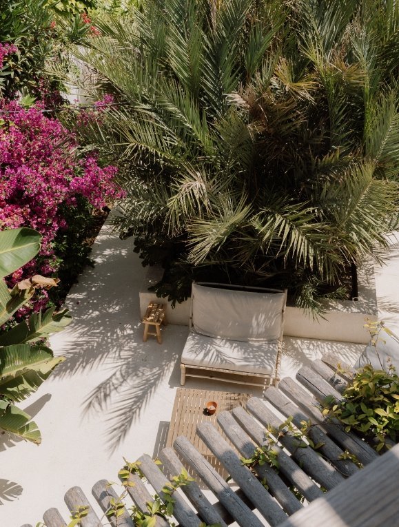 In the courtyard of Casa Marina